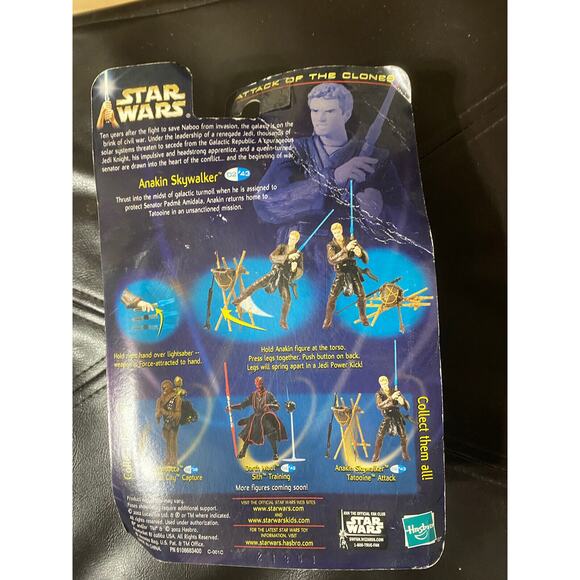 HASBRO Anakin Skywalker with Jedi Power Kick from Star Wars Attack of the Clones - Picture 2 of 2